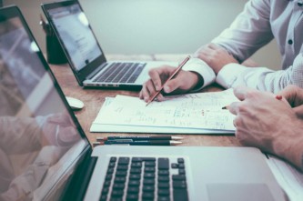 给婴儿办理社保卡需要什么资料？